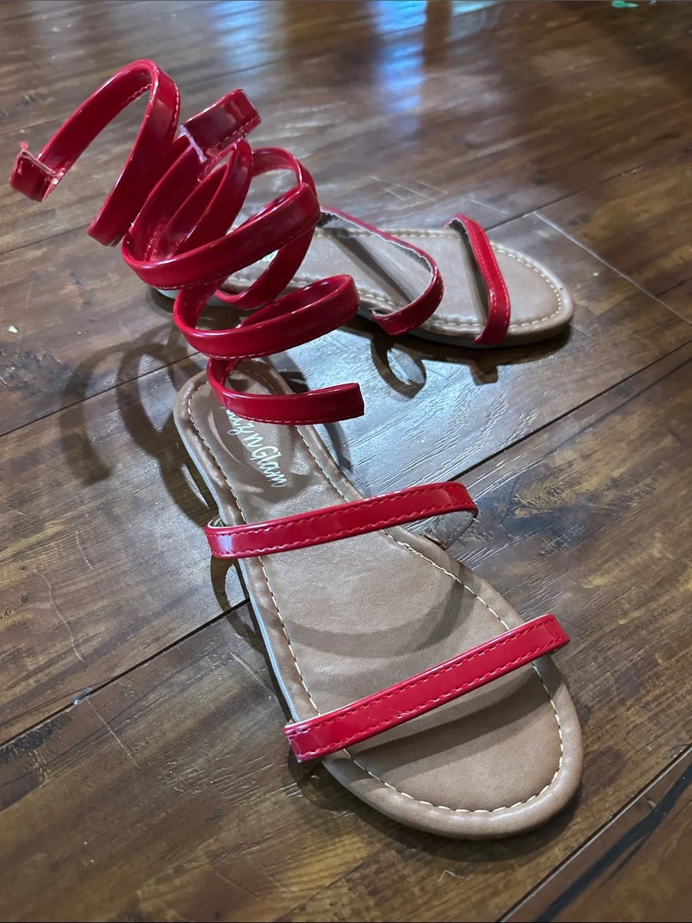 Glitz N Glam Red Patent Spiral Gladiator Sandals Girls Size 2
